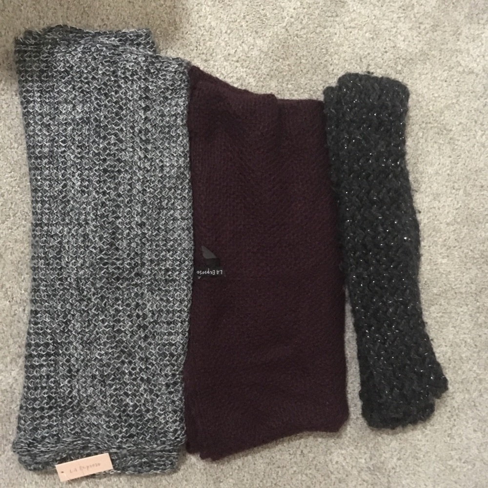 Scarves (round)